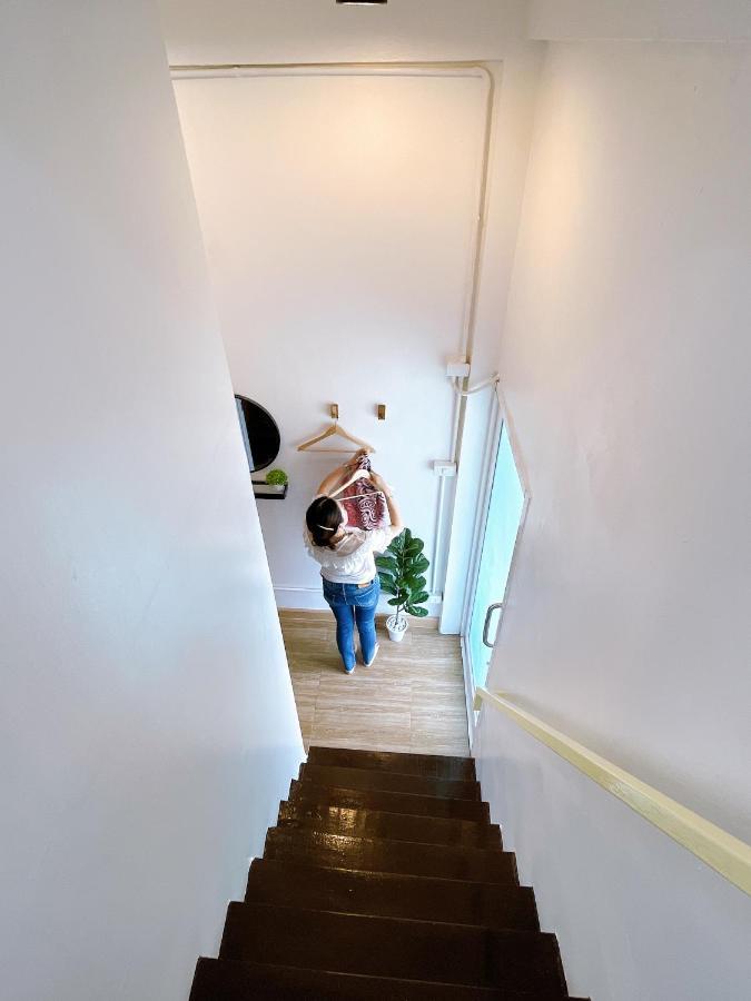 בנגקוק Lively And Cozy Canal House ,Entire House מראה חיצוני תמונה